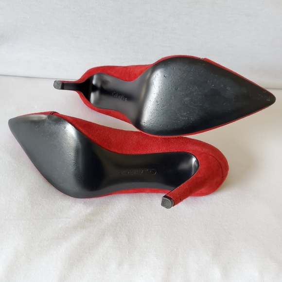 Calvin Klein CALIDA Red Suede Pumps - Picture 5 of 7